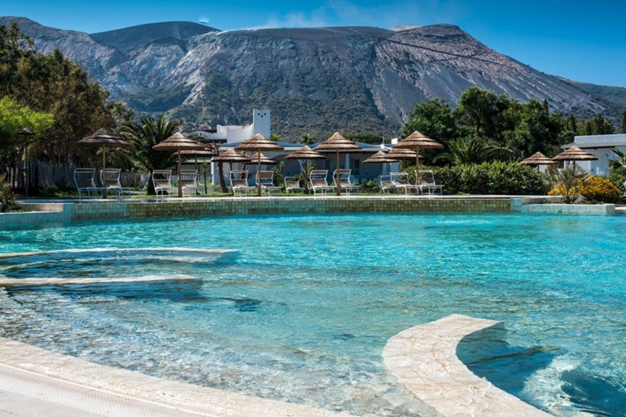 Mari Del Sud Resort Vulcano  Exterior photo