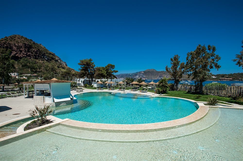 Mari Del Sud Resort Vulcano  Exterior photo